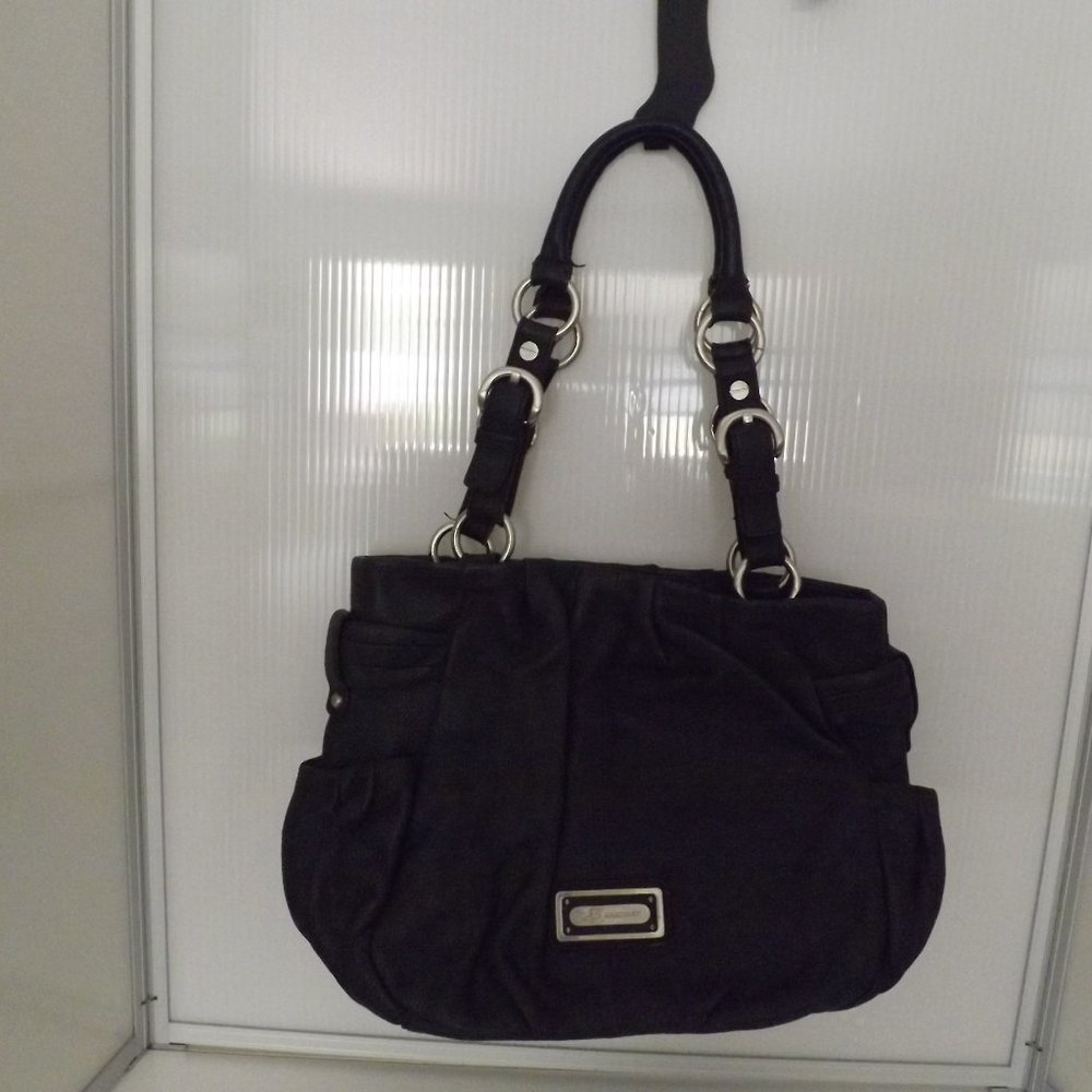 B Markowsky Black Leather Purse